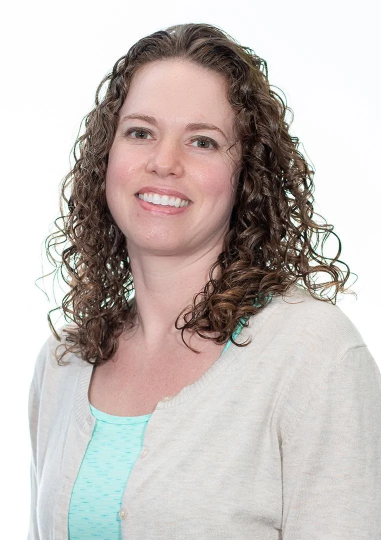 Dr. Courtney Bartsch, Md - Reynoldsburg, OH - Pediatrics, Internist/pediatrician