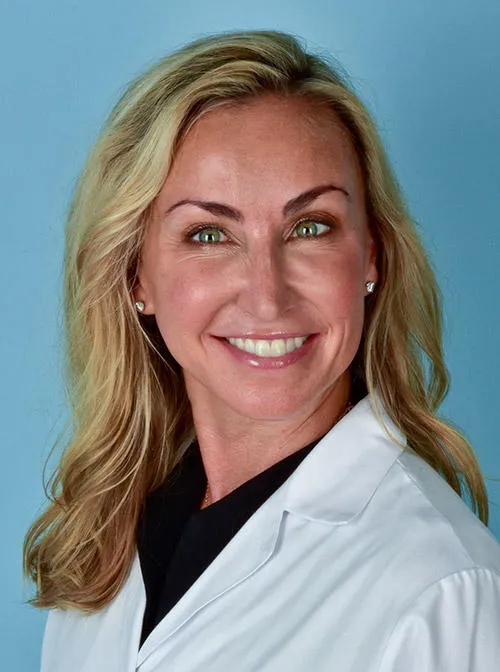 Dr. Analisa Halpern, MD - Radnor, PA - Dermatology
