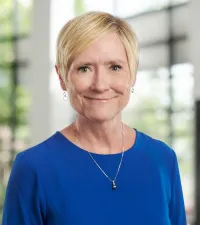 Dr. Denise Hunninghake, MD - Vadnais Heights, MN - Gastroenterology