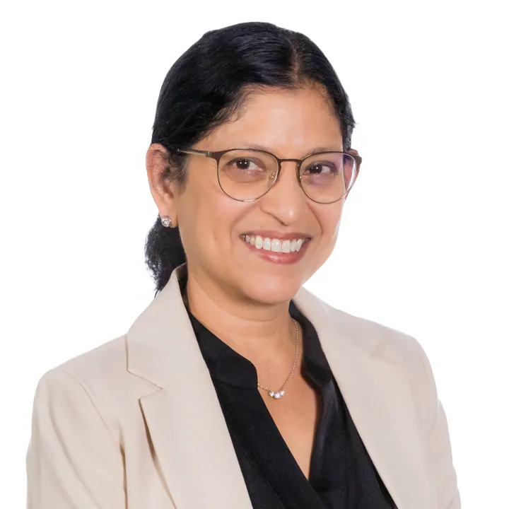 Dr. Smitha Kumar, MD - Gilroy, CA - Family Medicine