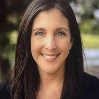 Dr. Sayra Chi Sievert, MD - Jacksonville, FL - Obstetrics & Gynecology