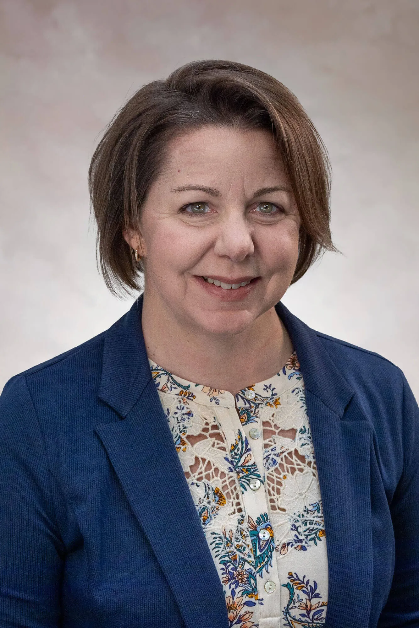 Dr. Amy J. Odom, DO - Lansing, MI - Family Medicine