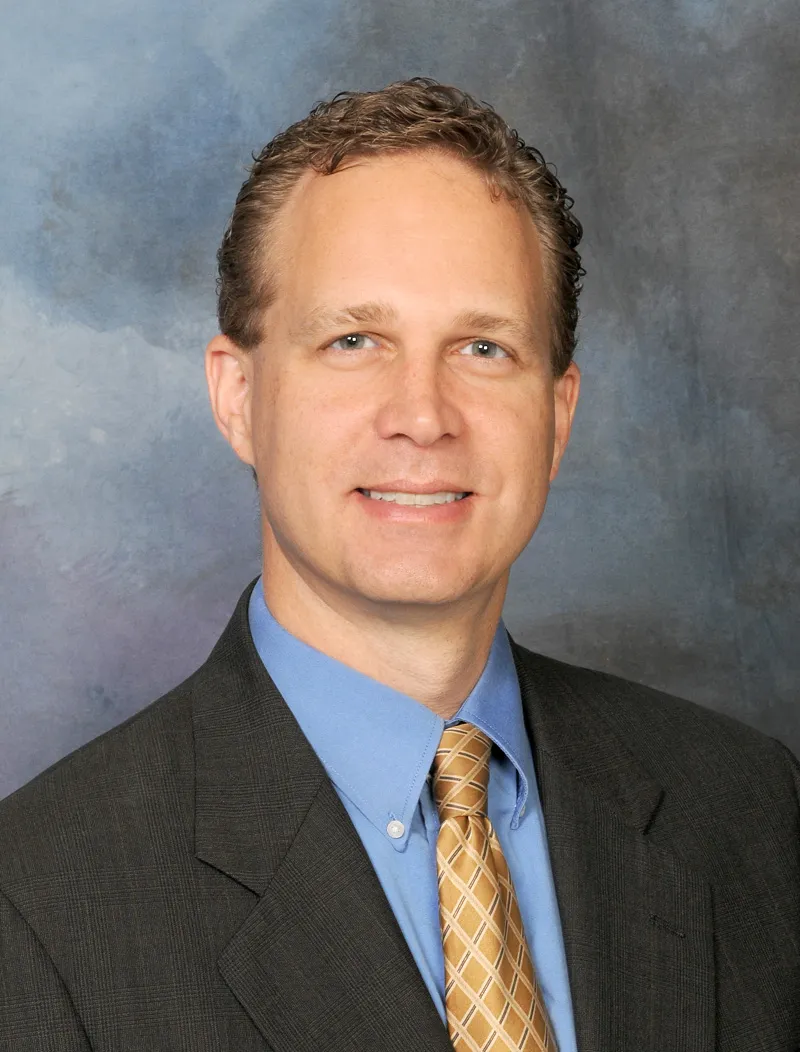 Dr. Thomas McKinley, MD - Mount Vernon, OH - Internal Medicine