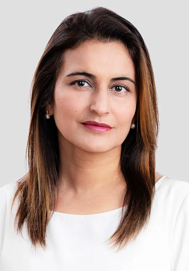 Dr. Rubia Sadiq - Benbrook, TX - Internal Medicine