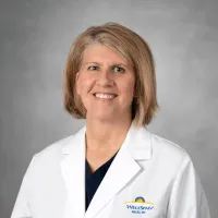 Theresa L Tomlinson, CRNP - York, PA - Nurse Practitioner