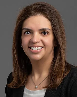 Dr. Rosalinda Alvarado, MD - Chicago, IL - Surgery, General Surgeon