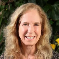 Dr. Vicki Martinez, MD - San Rafael, CA - Emergency Medicine