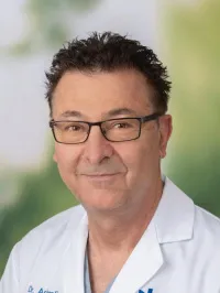 Dr. Dariush Ashrafi, MD - Richmond, VA - Family Medicine