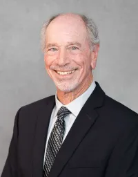 Dr Mark David Garfield, MD - Monterey, CA - Internal Medicine, Pulmonology