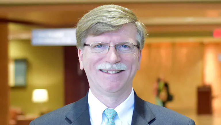Dr. Mark Douglas Ravenscraft, MD - Hazelwood, MO - Nephrology, Internal Medicine