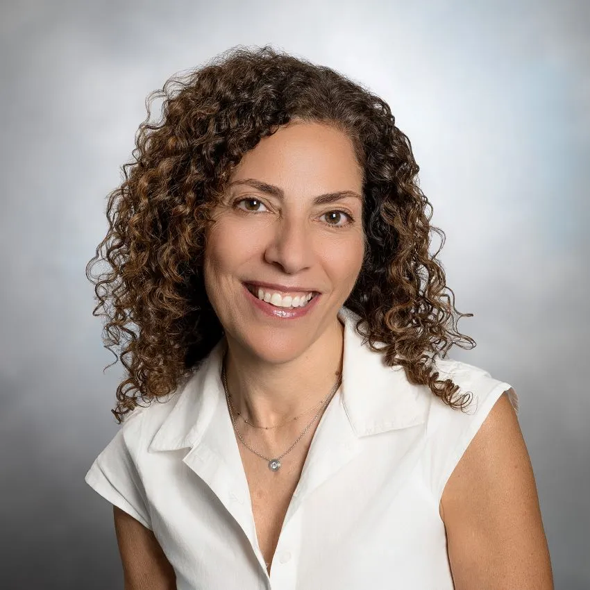 Dr. Lilian Mahrokhian, MD - Chestnut Hill, MA - Internal Medicine