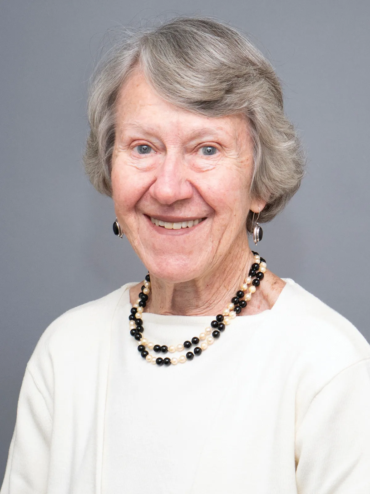 Virginia L. Hood, MBBS, MPH - Burlington, VT - Nephrology, Nephrologist