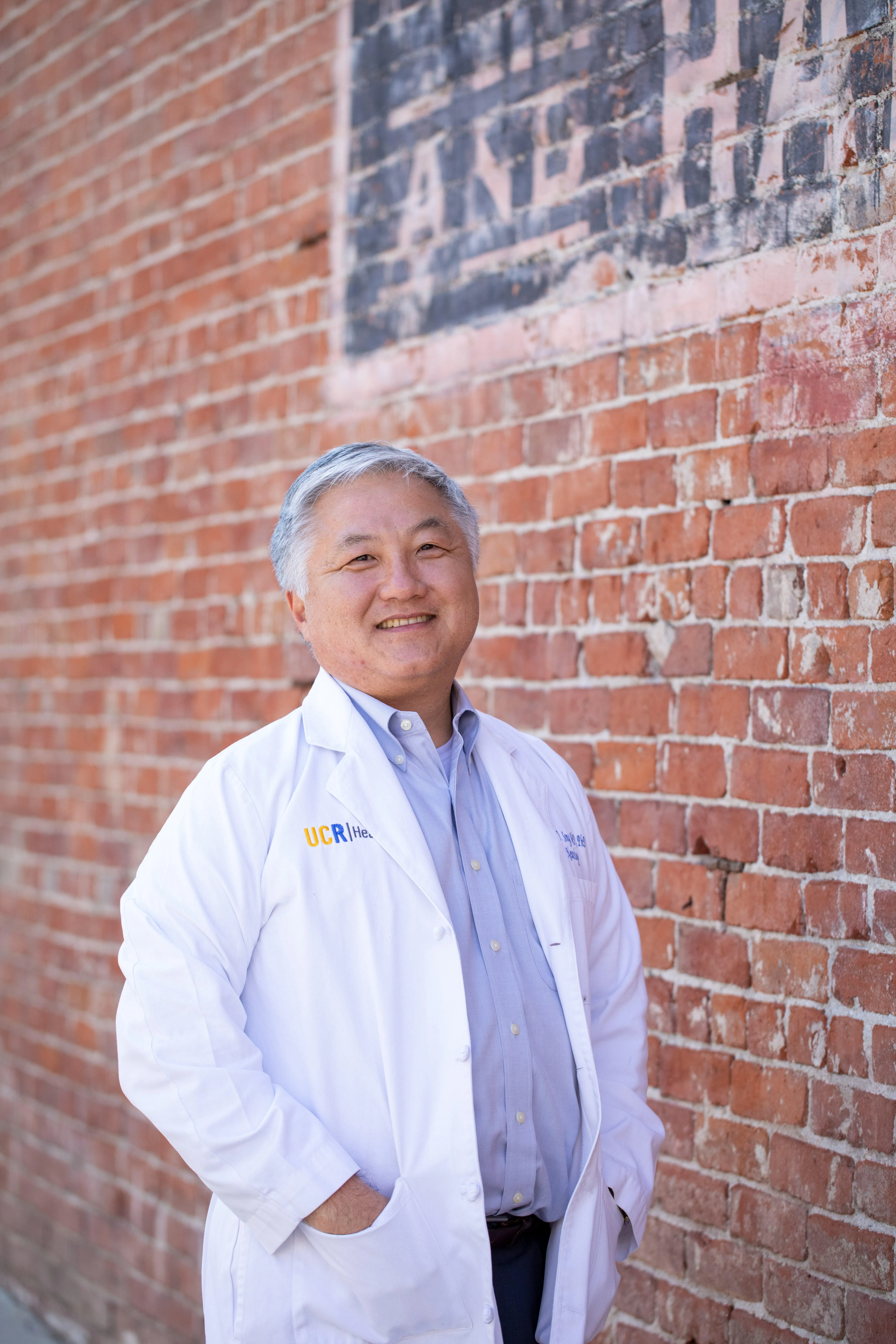 Dr. David Daiyong Song, MD - Riverside, CA - Neurology
