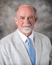 Dr. Timothy A Holt, MD