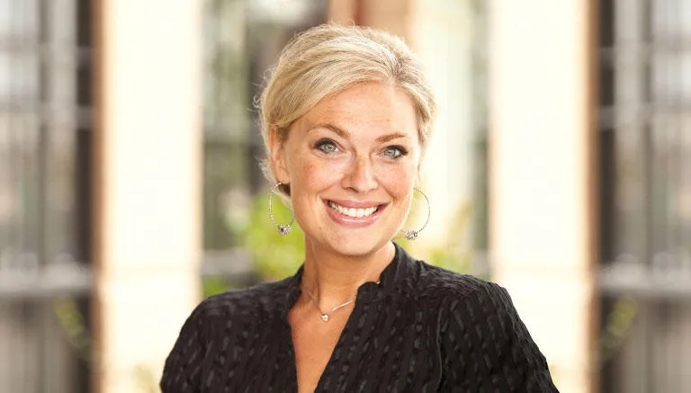 Dr. Jeanie L. Klabzuba - Edmond, OK - Family Medicine