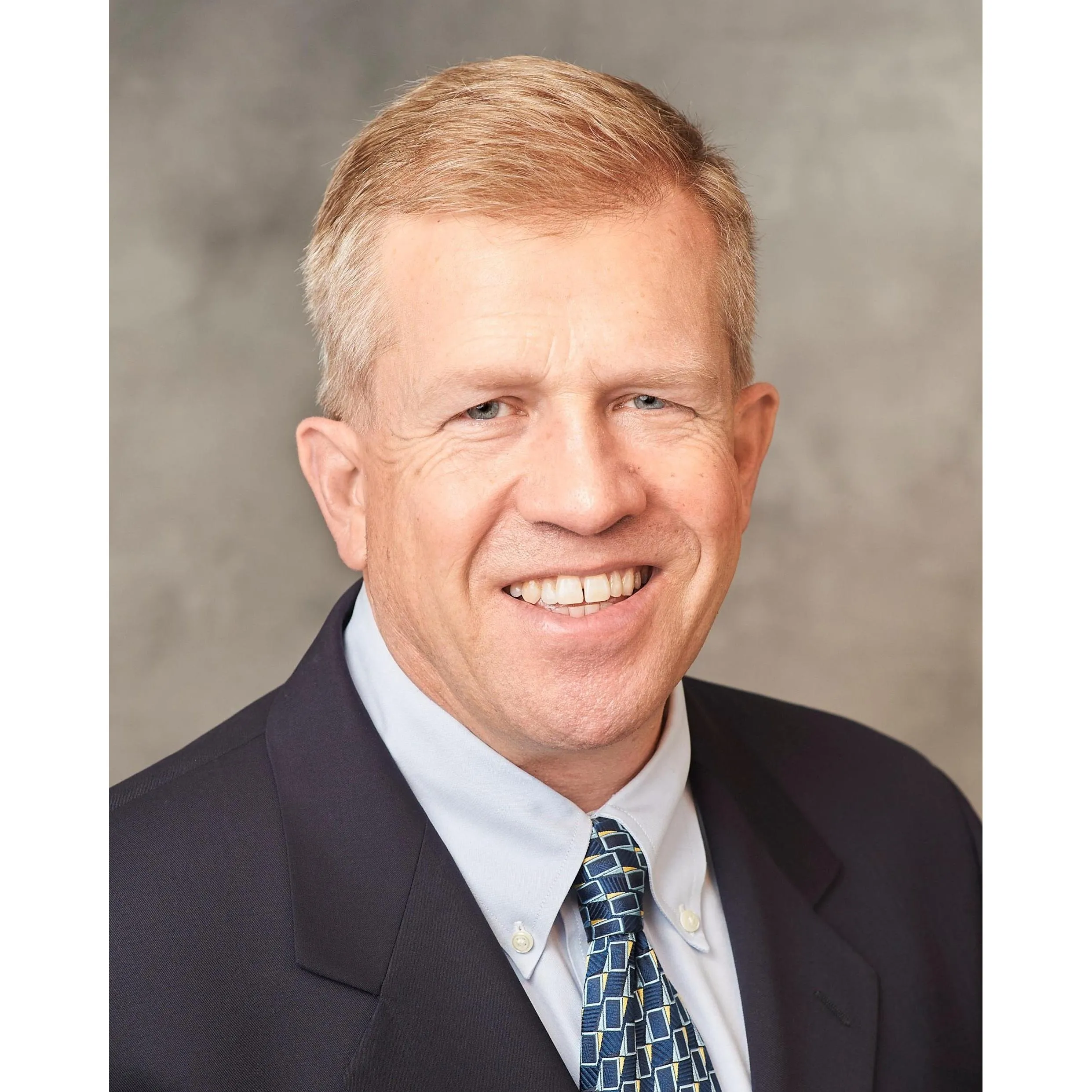 Dr. Peter Douglas Sutcliffe, MD