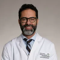 Dr. Ajaz Bulbul, MD - Hinesville, GA - Hematology, Oncology