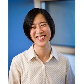 Dr. Maggie Chou, MD - Mukilteo, WA - Pediatrics, Internist/pediatrician