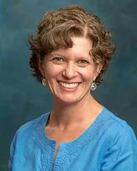 Dr. Danielle S. Lewis, MD - Forest, VA - Internal Medicine