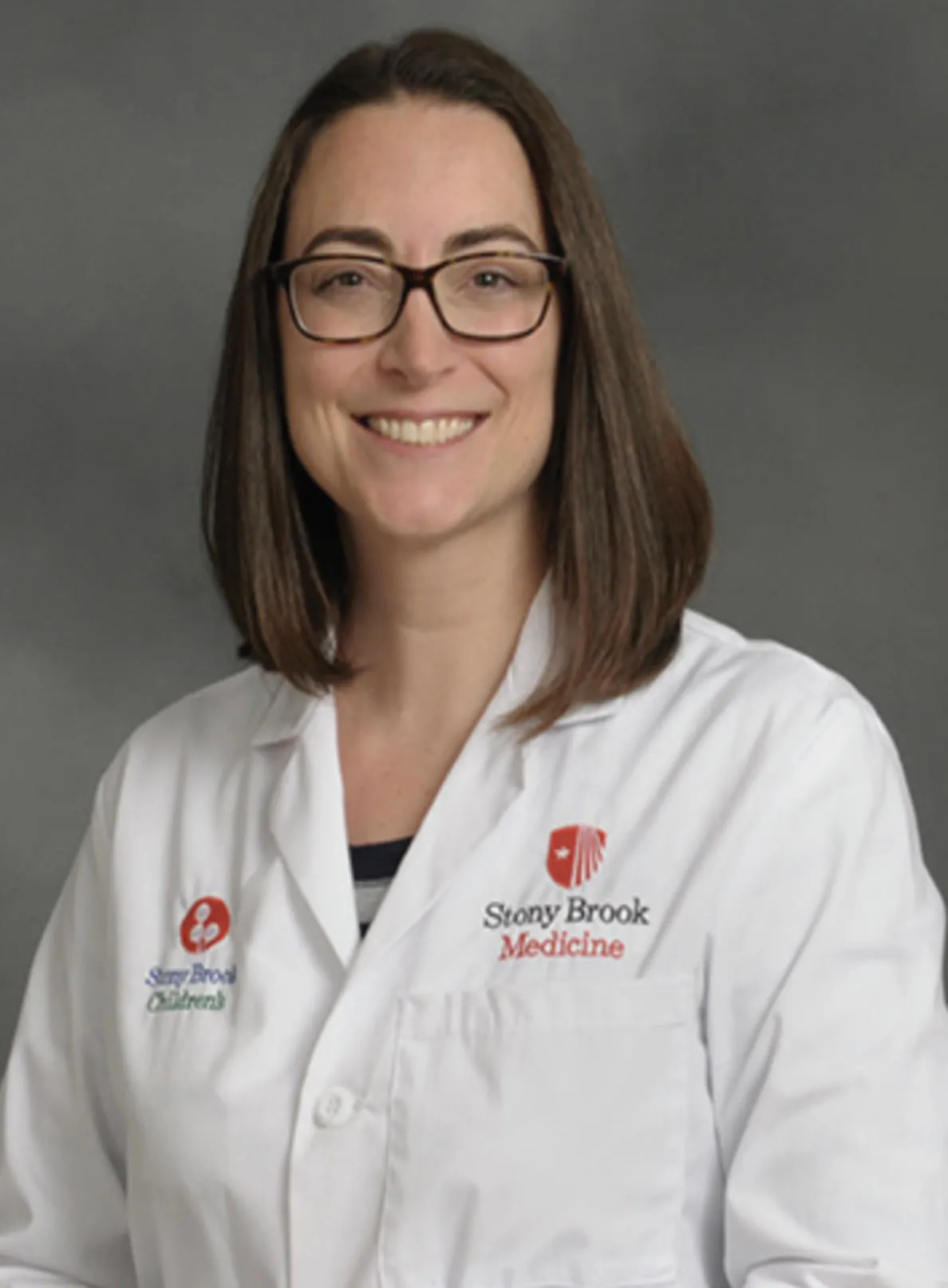 Dr. Robyn Labarca, MD - Patchogue, NY - Pediatrics, Internist/pediatrician