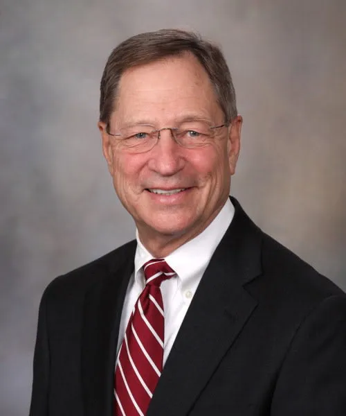 Dr. Thomas Clyde Shives - ROCHESTER, MN - Orthopedic Surgery