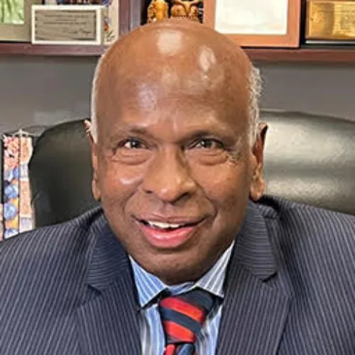 Dr. Laxmaiah Manchikanti, MD - Marion, IL - Anesthesiology, Pain Medicine, Interventional Pain Management, Regenerative Medicine