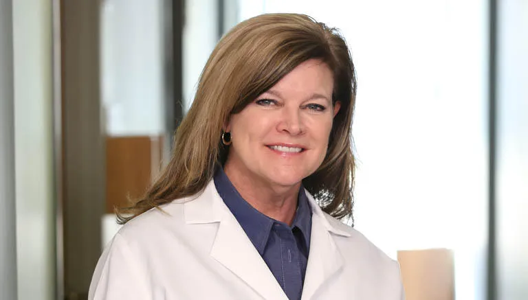 Dr. Kimberly Lynn Hertlein - Paris, AR - Family Medicine