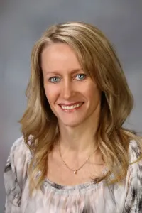 Dr. Laura Ann Lizakowski, MD - Fargo, ND - Internal Medicine