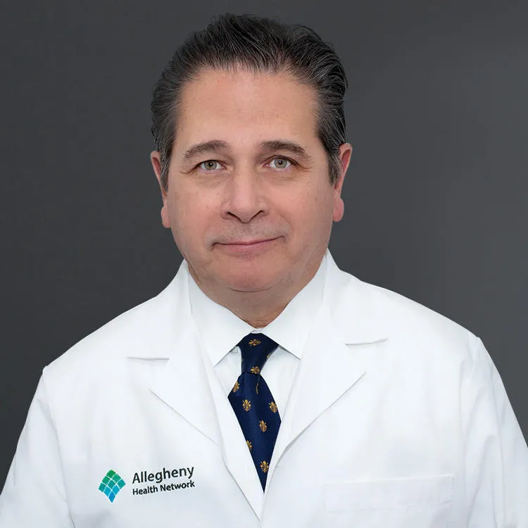 Dr. Francesco Santucci, MD - New Kensington, PA - Internal Medicine