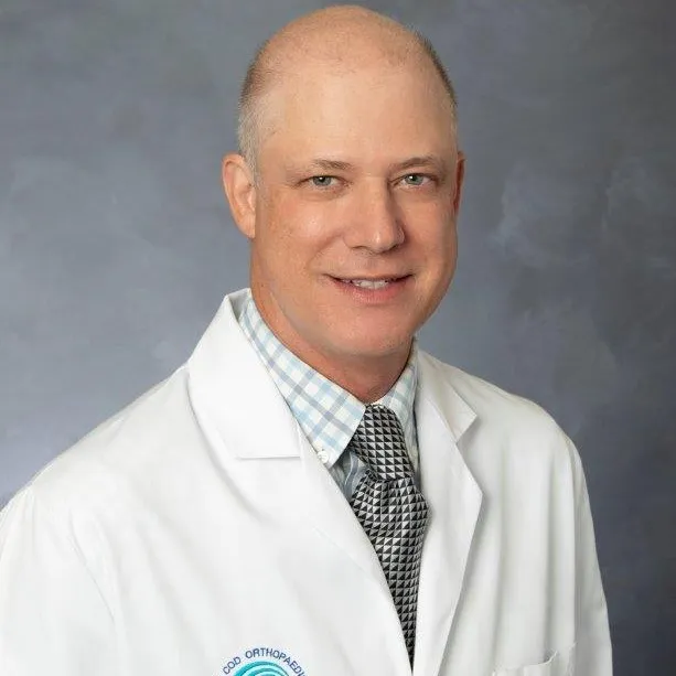 Dr. Leonard Remia, MD - Hyannis, MA - Orthopedic Surgery, Sports Medicine