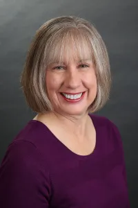 Dr. Lynda Brumley, MD - Merriam, KS - Geriatric Medicine, Internal Medicine
