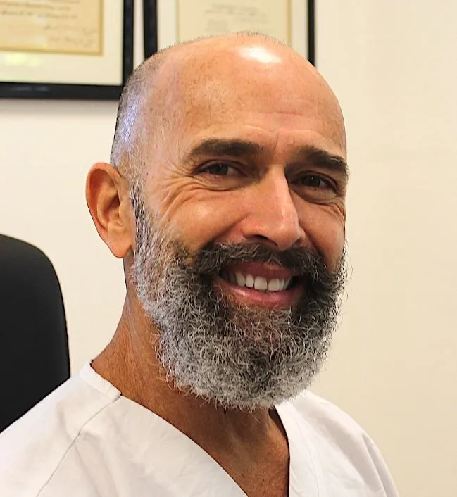 Dr. Carlos Gustav Levy, DO - Sarasota, FL - Family Medicine