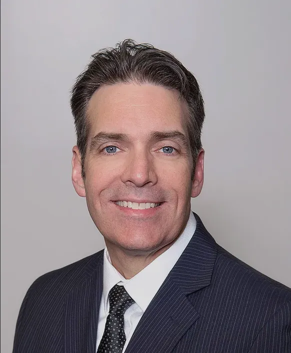 Dr. Daniel Troy, MD - Tinley Park, IL - Orthopedic Surgery, Orthopedic Spine Surgery, Sports Medicine