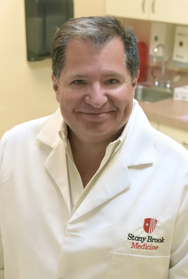 Dr. Vito Alamia, MD