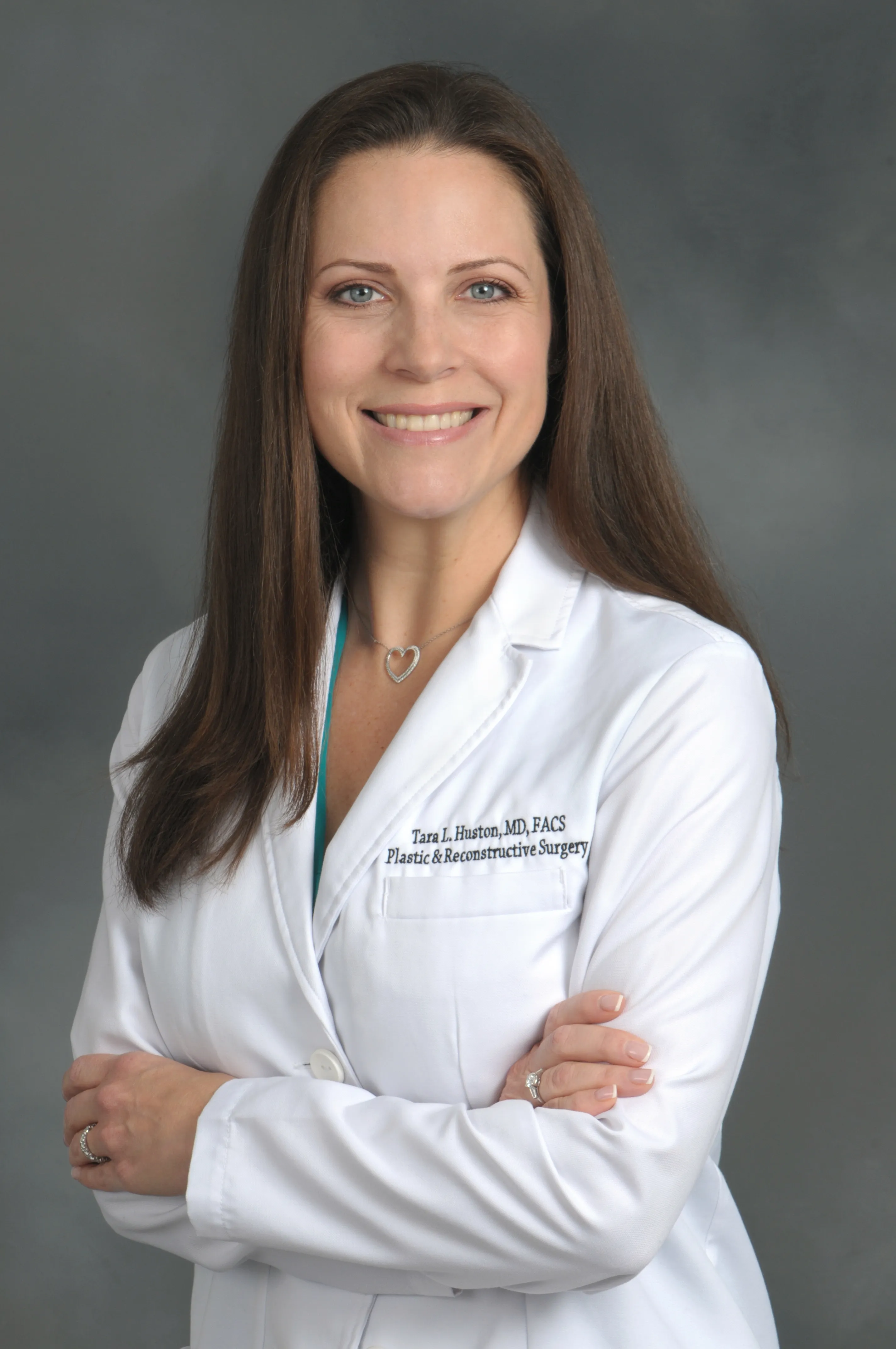 Dr. Tara Huston, MD - East Setauket, NY - Plastic Surgery, Plastic Surgeon