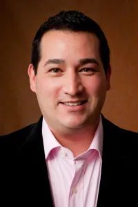 Dr. Nikorn Arunakul, MD