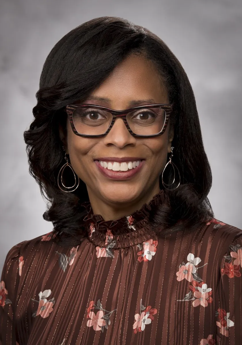 Dr. Lisa E Harston-Ledoux, MD - Ypsilanti, MI - Internal Medicine