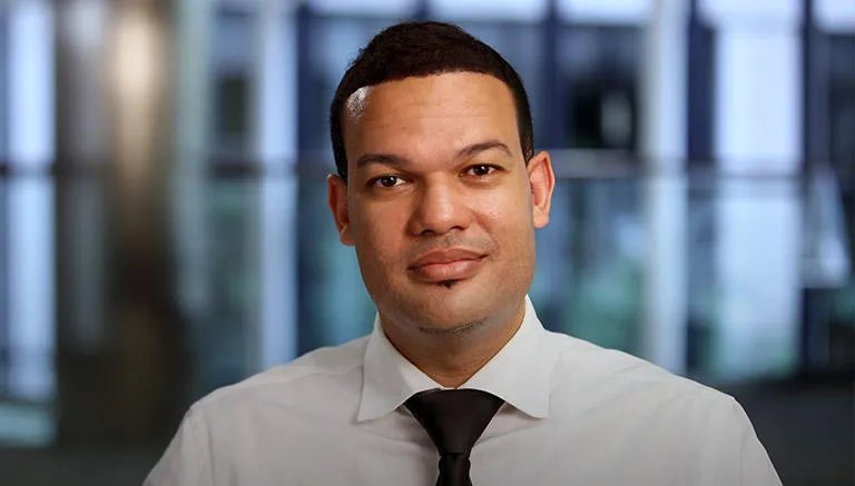 Dr. Victor Ivan Gomez Lorenzo - Springfield, MO - Internal Medicine