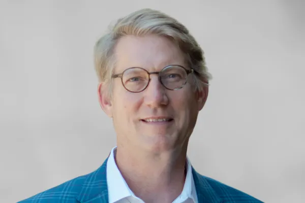 Dr. Thomas Wise, MD
