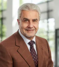 Dr. Irfan Sandozi, MD - Coon Rapids, MN - Gastroenterology