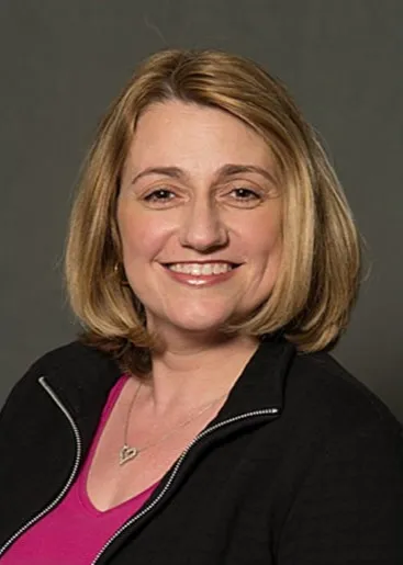 Lisa D Brengola, NP - Melrose, MA - Nurse Practitioner, Family Medicine