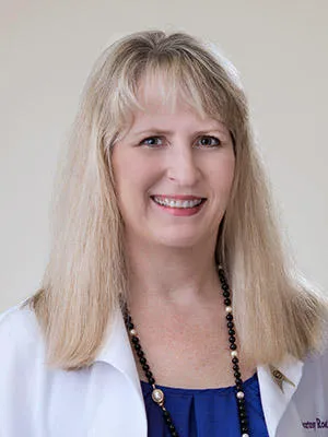Dr. Courtney Roark - Dallas, TX - Family Medicine