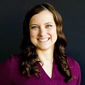 Dr. Amanda Johnson - Urbandale, IA - Family Medicine