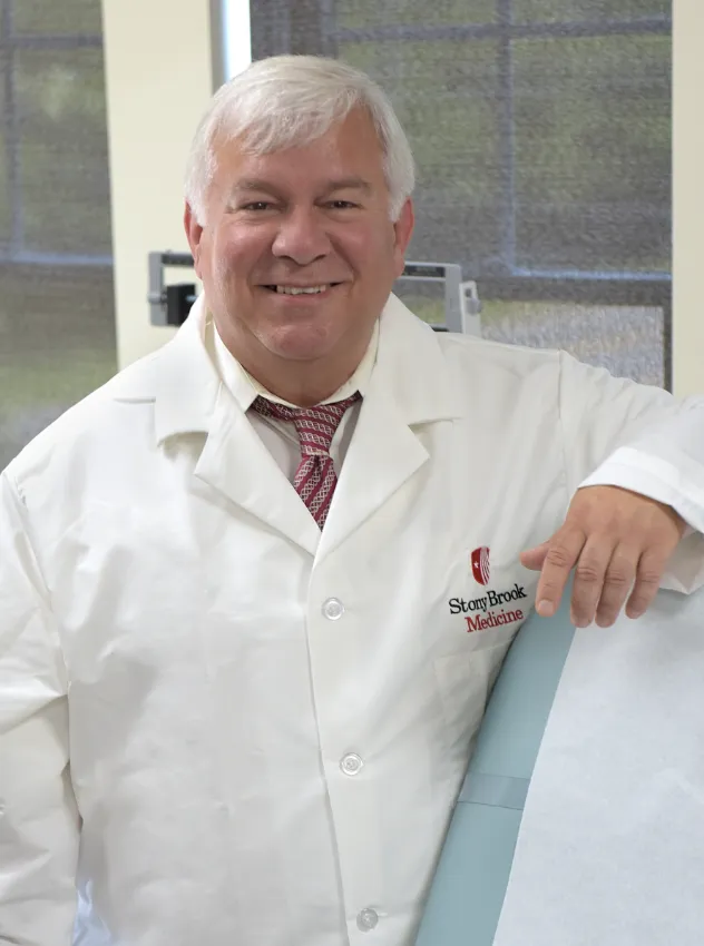 Dr. Pedro R Segarra, MD