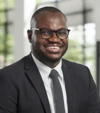 Dr. Olalekan Hakeem Akanbi, MD - Maple Grove, MN - Internal Medicine, Gastroenterology, Hospital Medicine