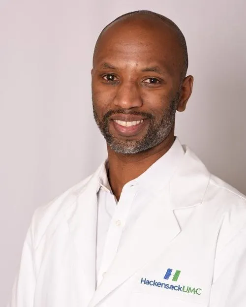 Dr. Alex Hyppolite, MD - Hackensack, NJ - Critical Care Medicine, Pediatric Emergency Medicine