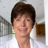 Dr. Cynthia B Evans, MD - Worthington, OH - Family Medicine, Obstetrics & Gynecology