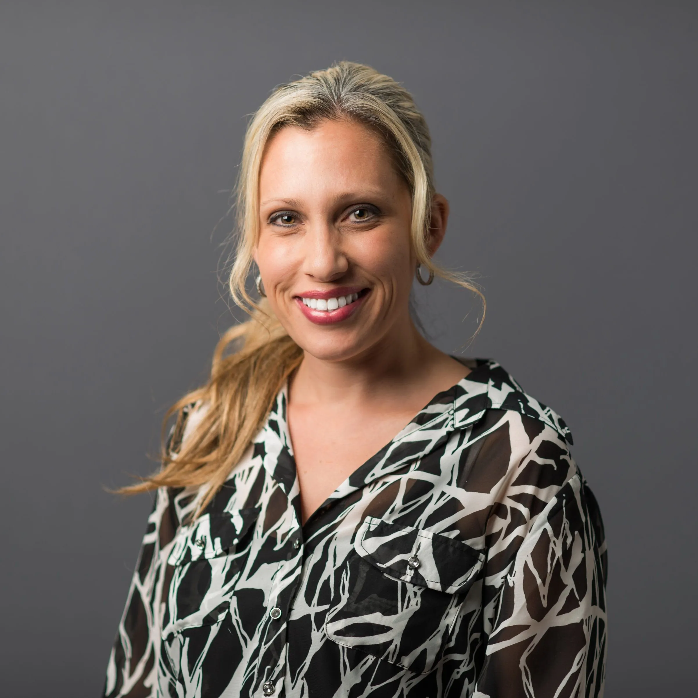 Dr. Kristen Willett - Suwanee, GA - Surgery, General Orthopedics, General Surgeon