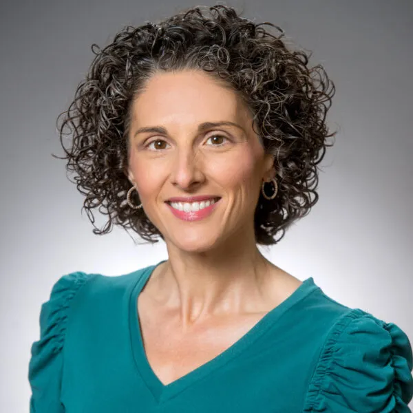 Dr. Mindy Leigh Calandro, MD - Baton Rouge, LA - Pediatrics