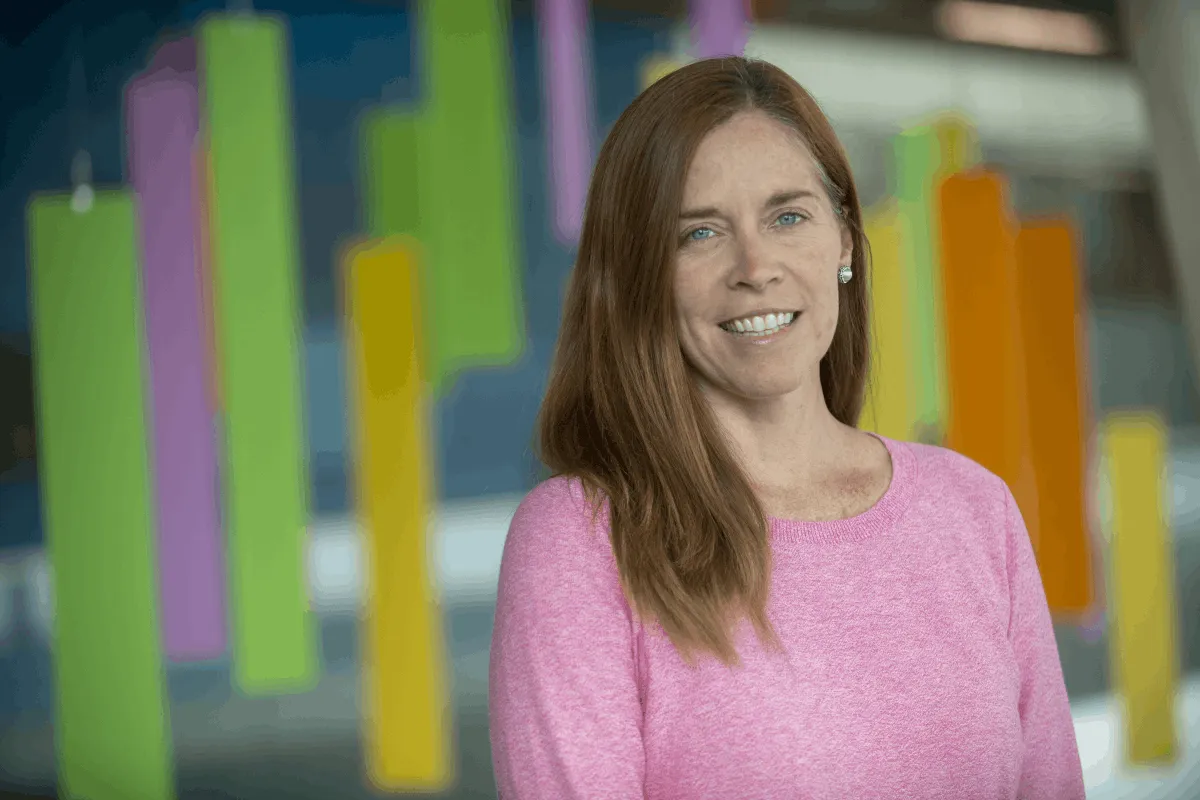 Dr. Jennifer Dwyer, MD - Barberton, OH - Pediatrics, Internist/pediatrician